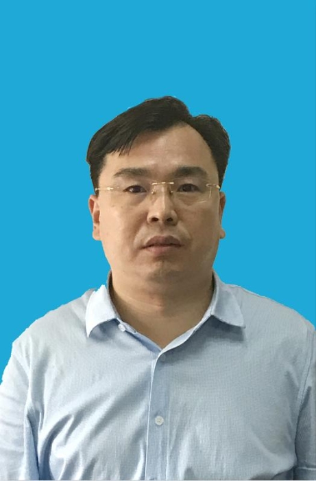 任伯伟