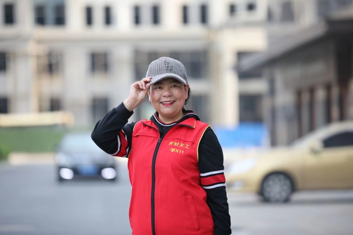 谢景丽照片