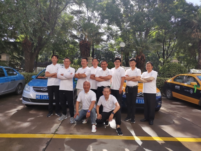 大梁新时代爱心车队