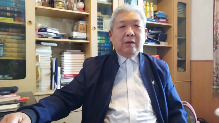 燕成生活照 (2)