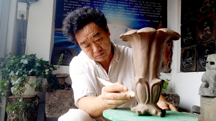 河南省开封市诚实守信陈连义生活照3